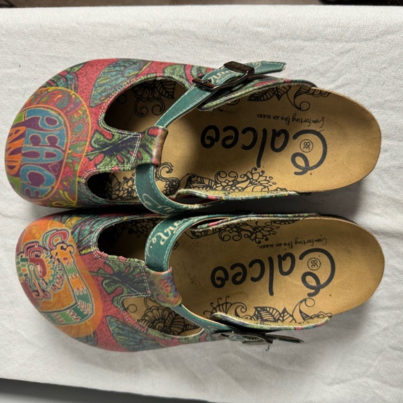 Calceo‎ Peace and Love Clogs Size 38 (US 7.5) - Picture 6 of 10